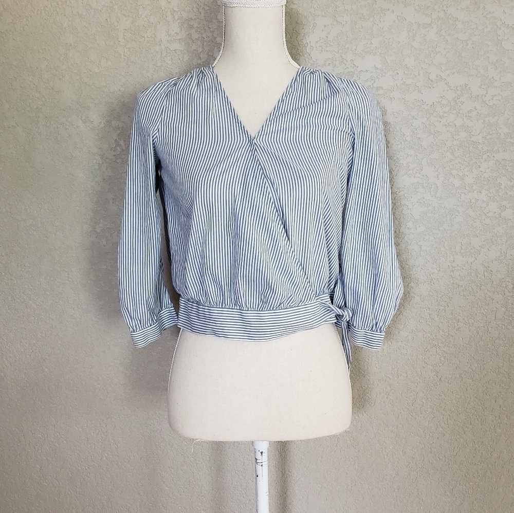 Madewell Cropped top with side tie size XXs